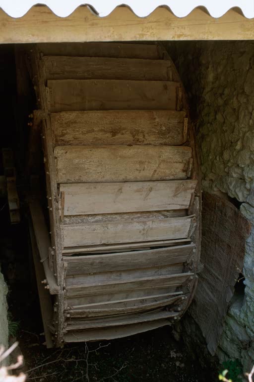 Comps-sur-Artuby (Var), Moulin ex-Chauvet.