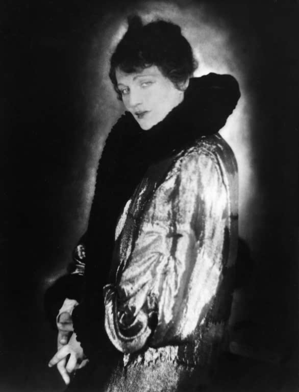 Lucie Mannheim *30.04.1899-18.07.1976+ actress, Germany in the play 
